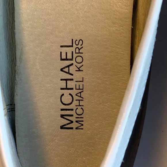 Michael Michael Kors Leather Loafers – Timeless Chic Comfort (6,5 US) - Picture 2 of 9